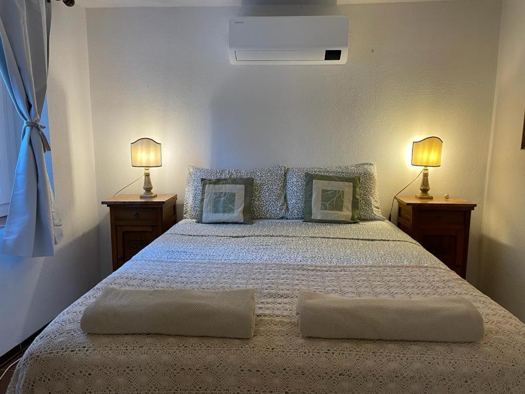 Tenuta Nissole Rocchetta Tanaro ภายนอก รูปภาพ